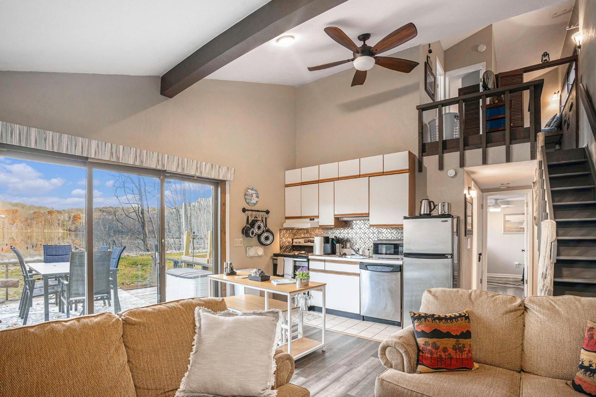 Quiet And Cozy Lakefront Home Near Mt Boyne Gaylord Exteriér fotografie